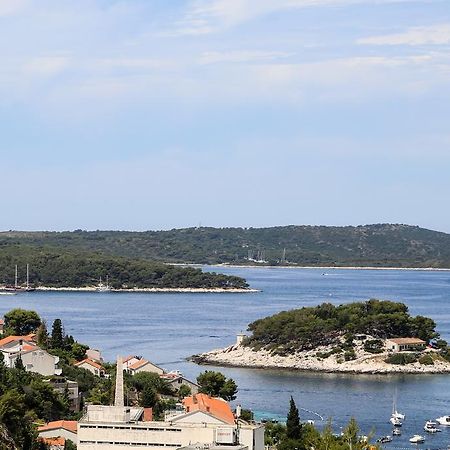 Apartments Divkovic Χβαρ Εξωτερικό φωτογραφία